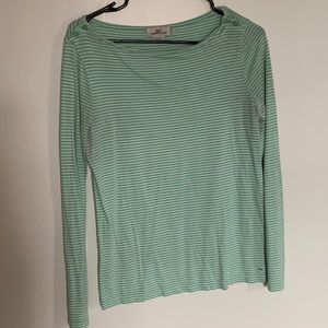 Green vineyard vines shirt